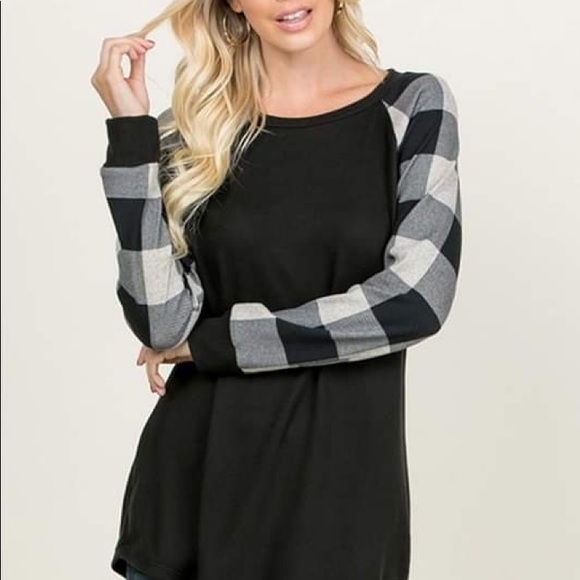 Black and white Soft Buffalo Check Long Sleeve Top - Picture 3 of 4